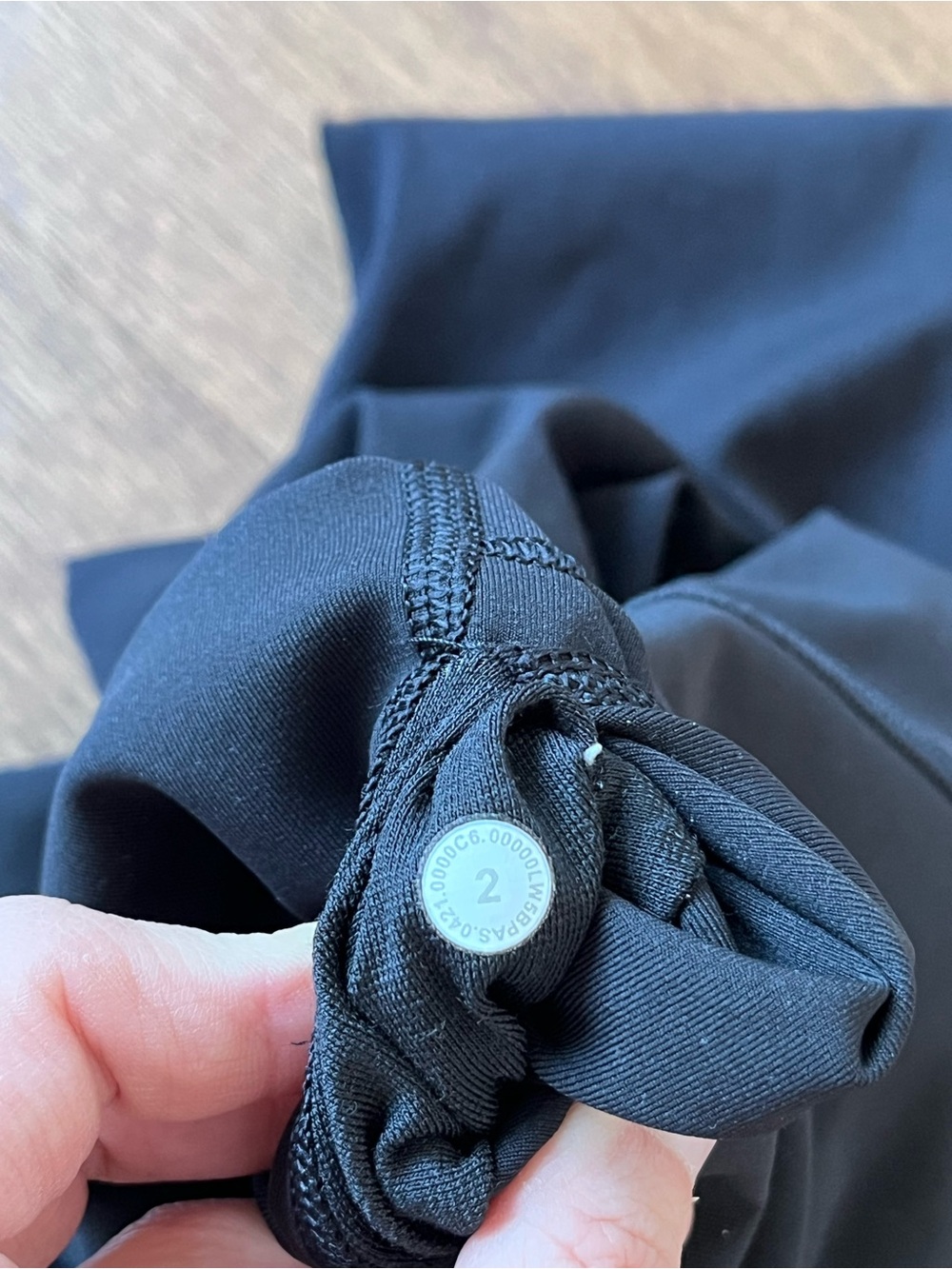 Lululemon Size 2 Black Full-On Luxtreme Wunder Under High-Rise Yoga Leggings 25” - Picture 7 of 7